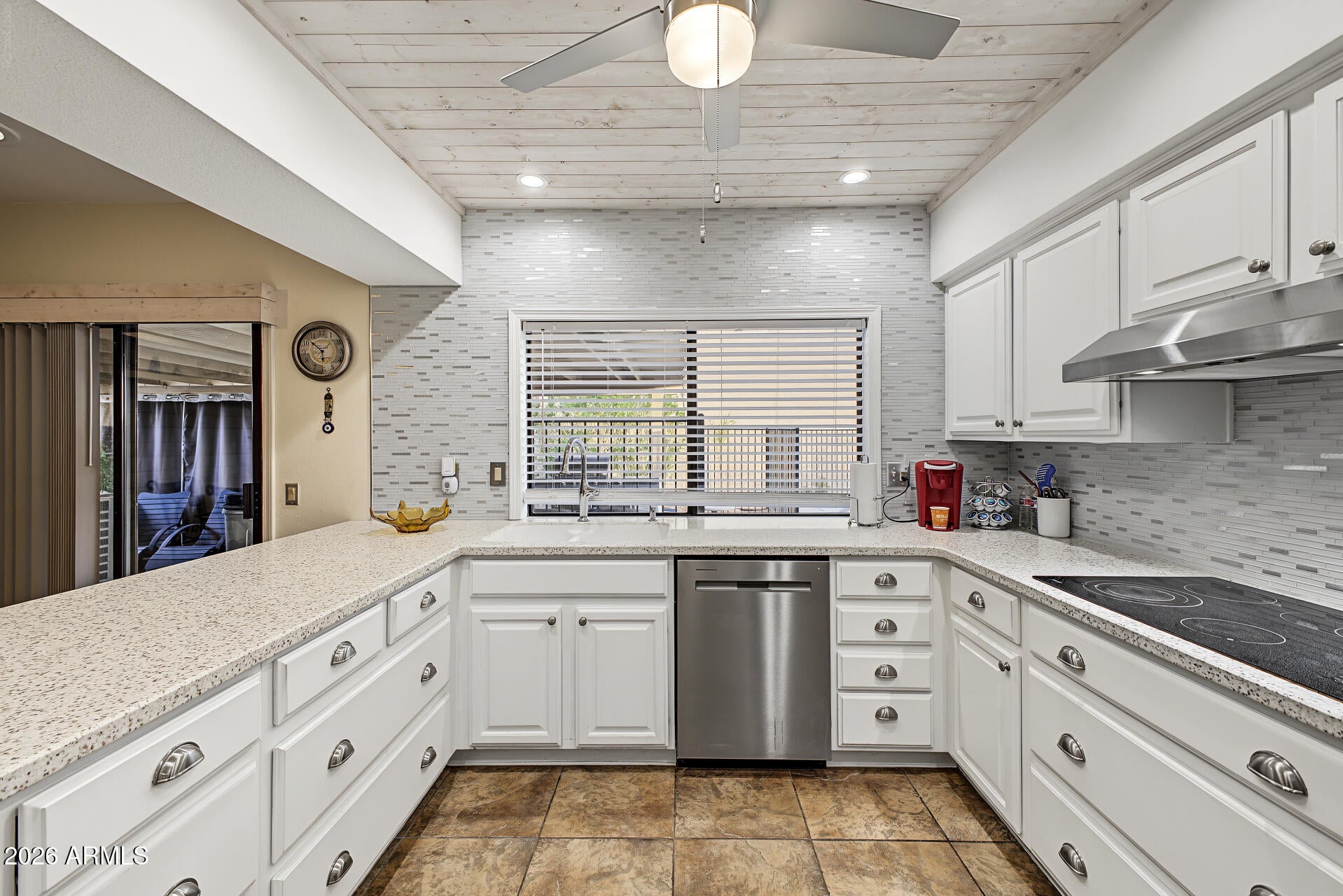 25820 S SADDLETREE Drive