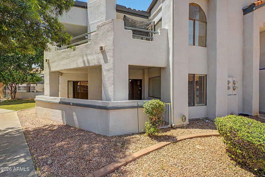 Photo of 1800 W Elliot Road #134, Chandler, AZ 85224 (MLS # 7025100)