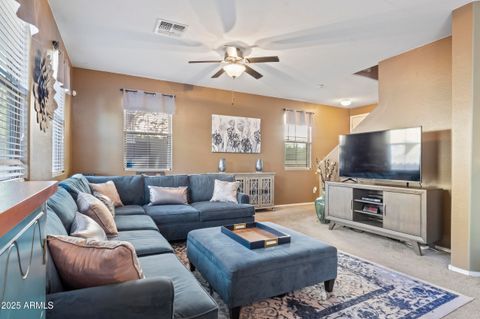 8192 W LYNWOOD Street Phoenix AZ 85043