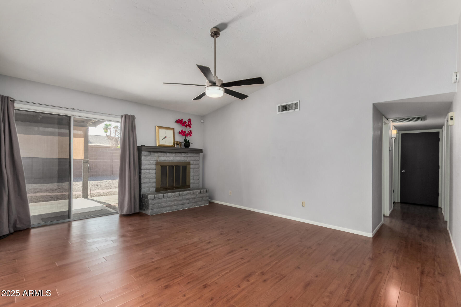Search Homes 4 3106 S EXTENSION Road