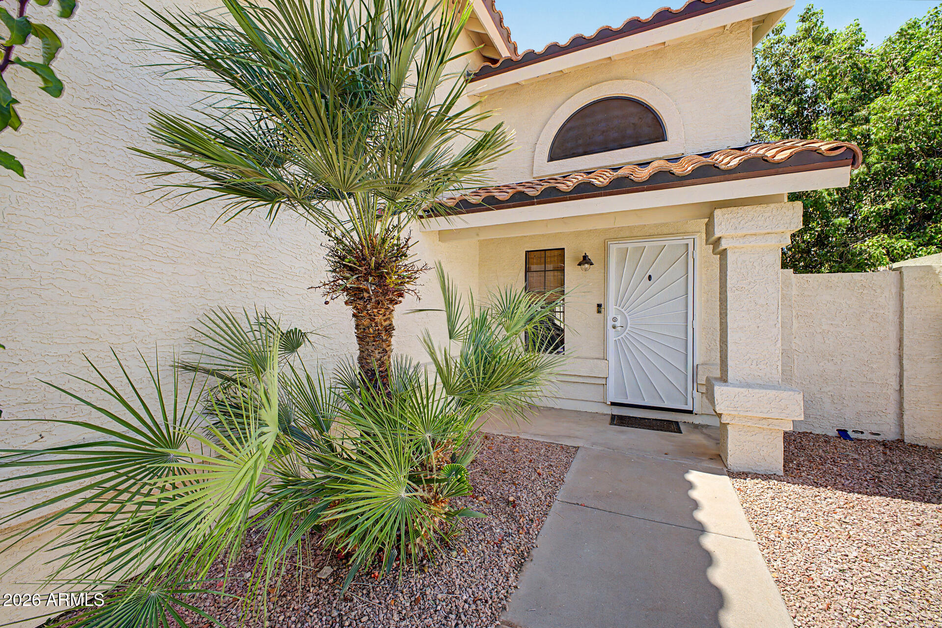 10362 E DAVENPORT Drive