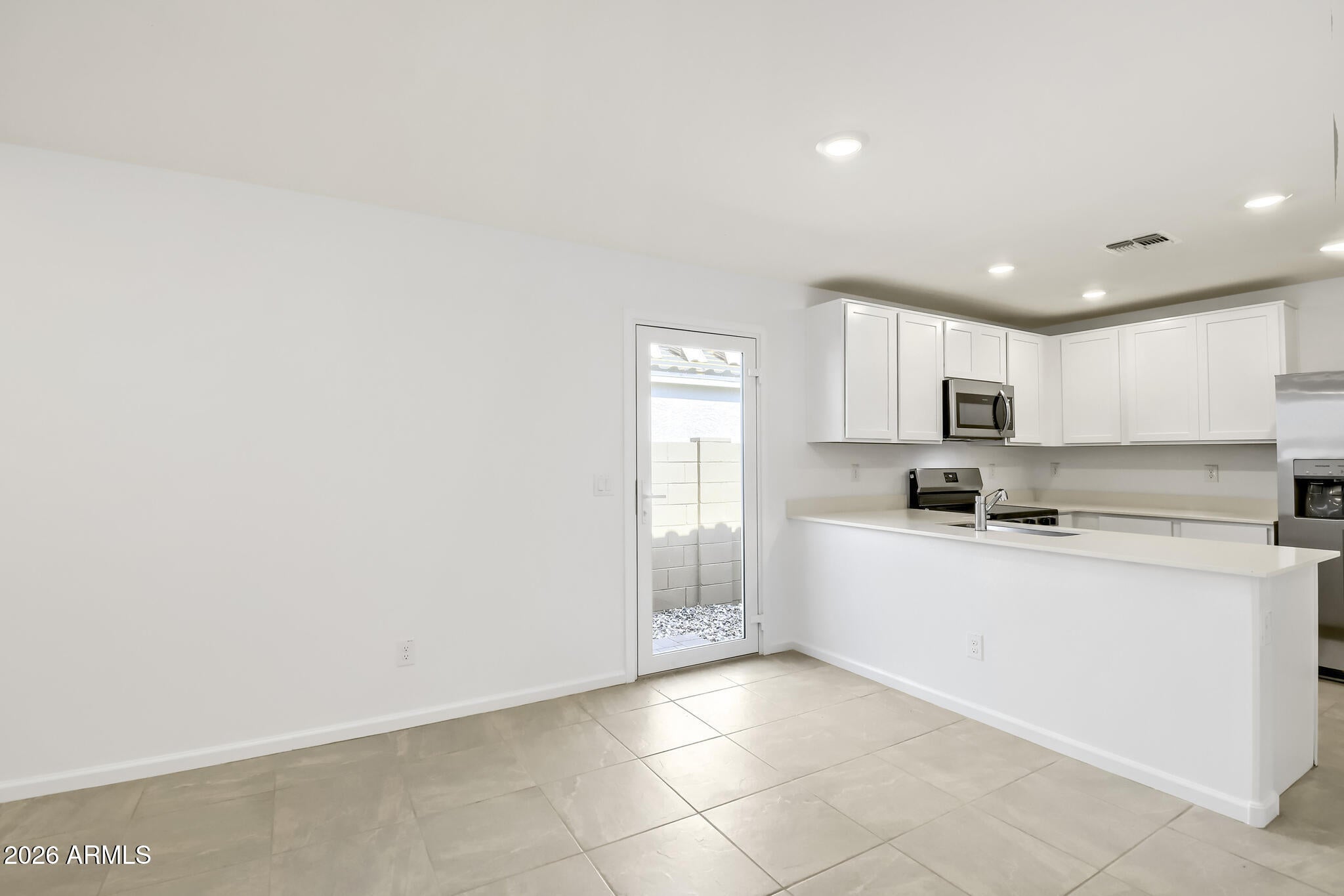 36118 W CHARITY Place