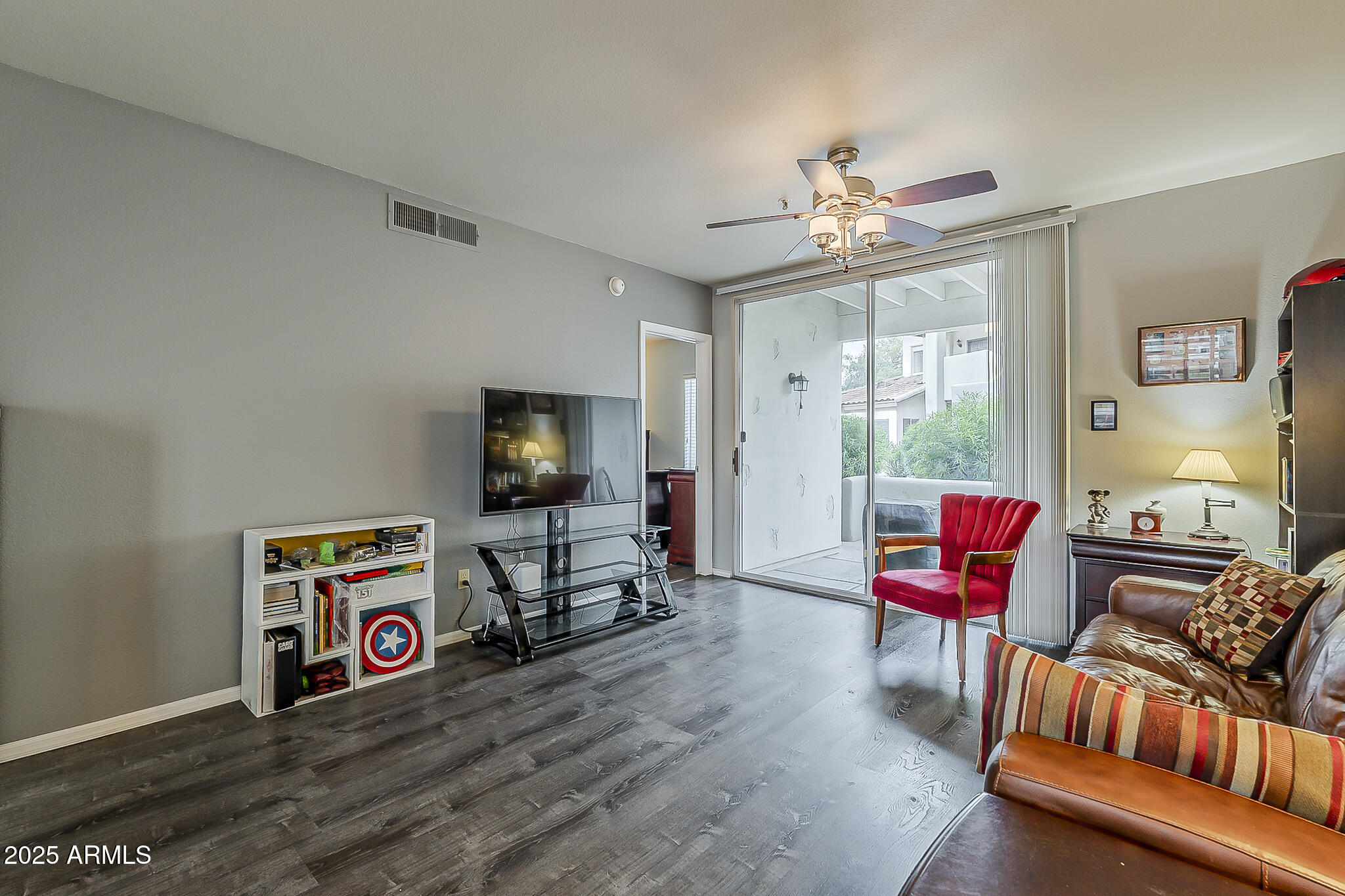 1825 W RAY Road W 1054