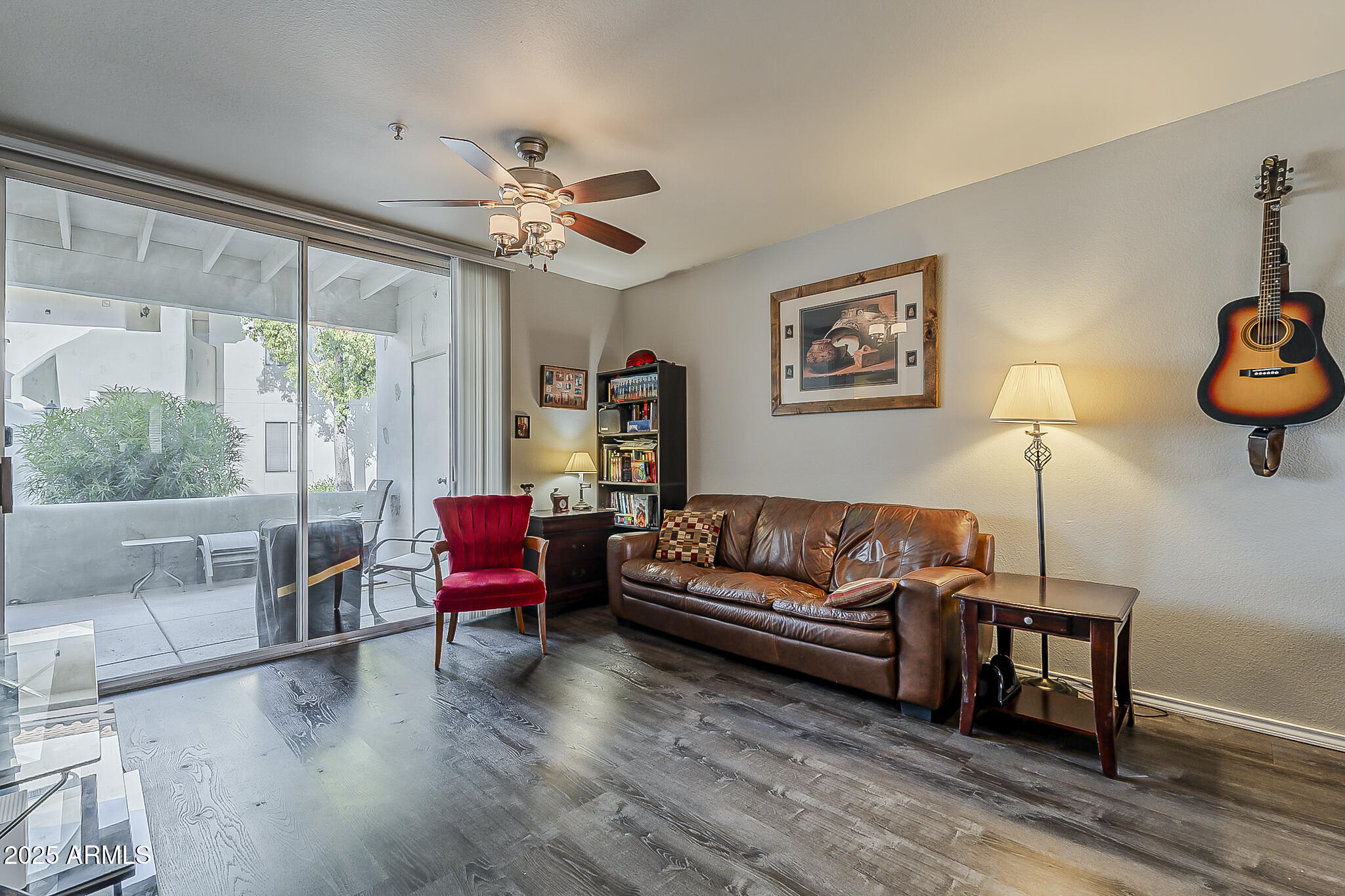 1825 W RAY Road W 1054