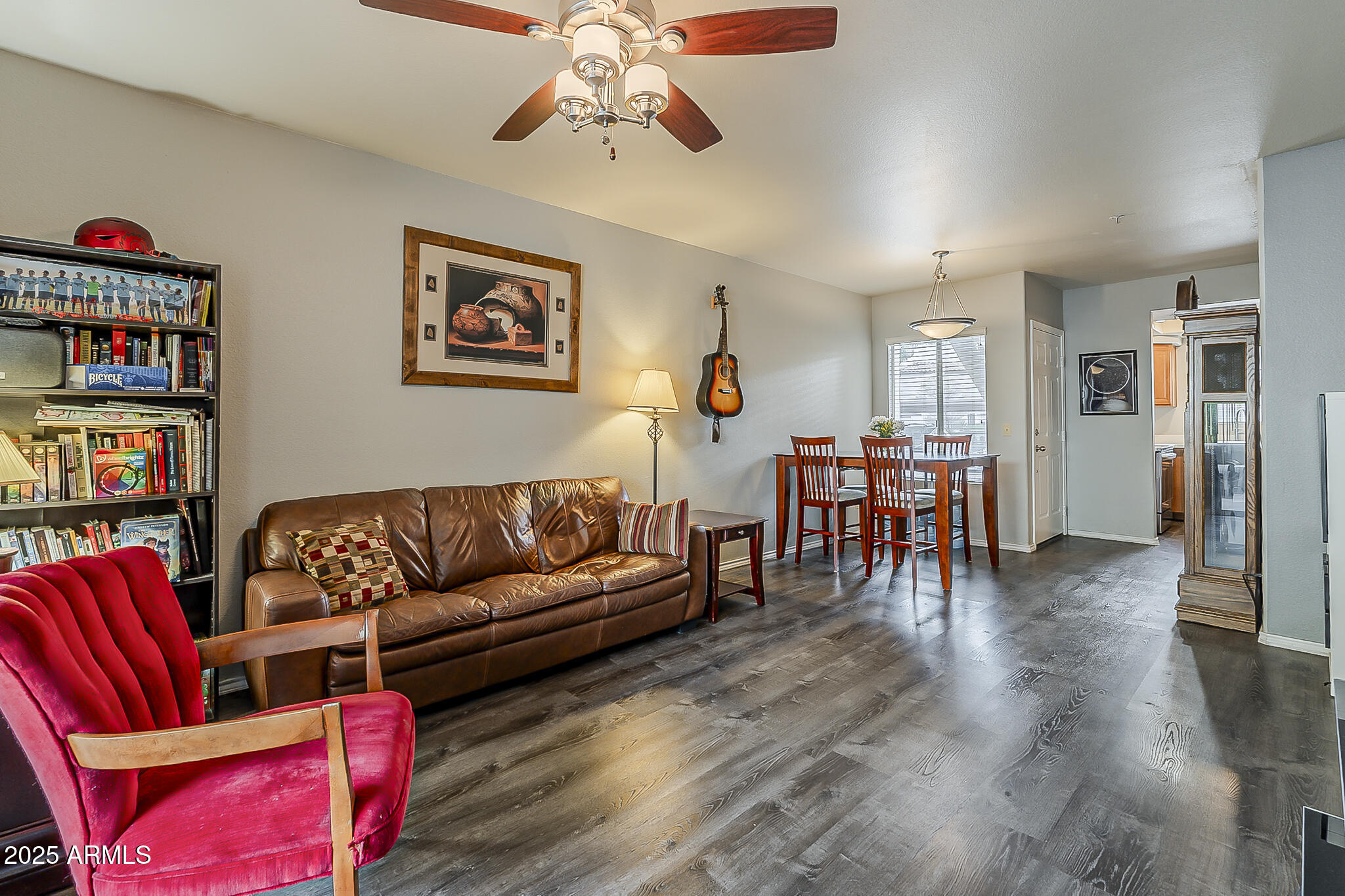 1825 W RAY Road W 1054