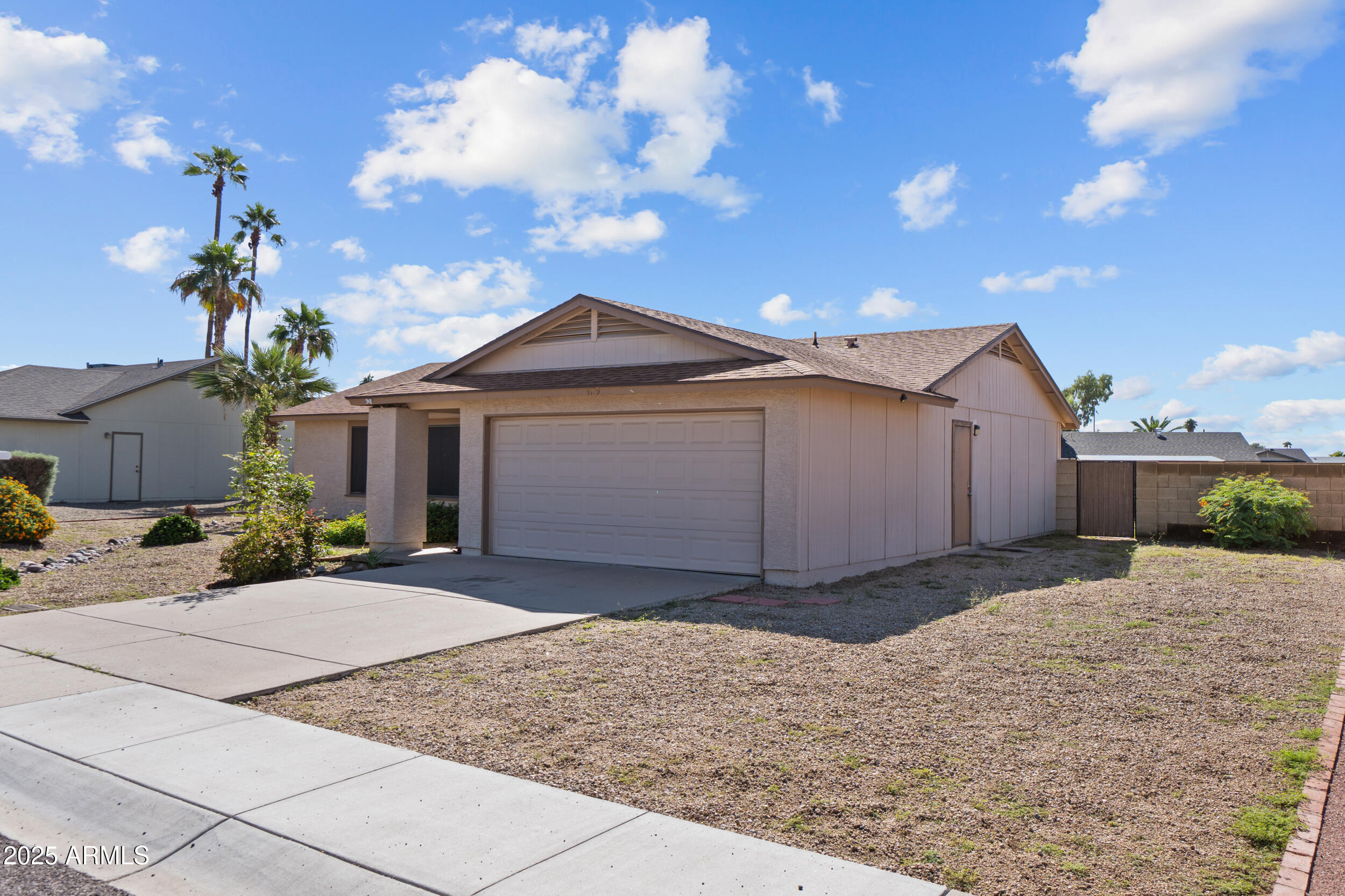 4119 W SAINT JOHN Road