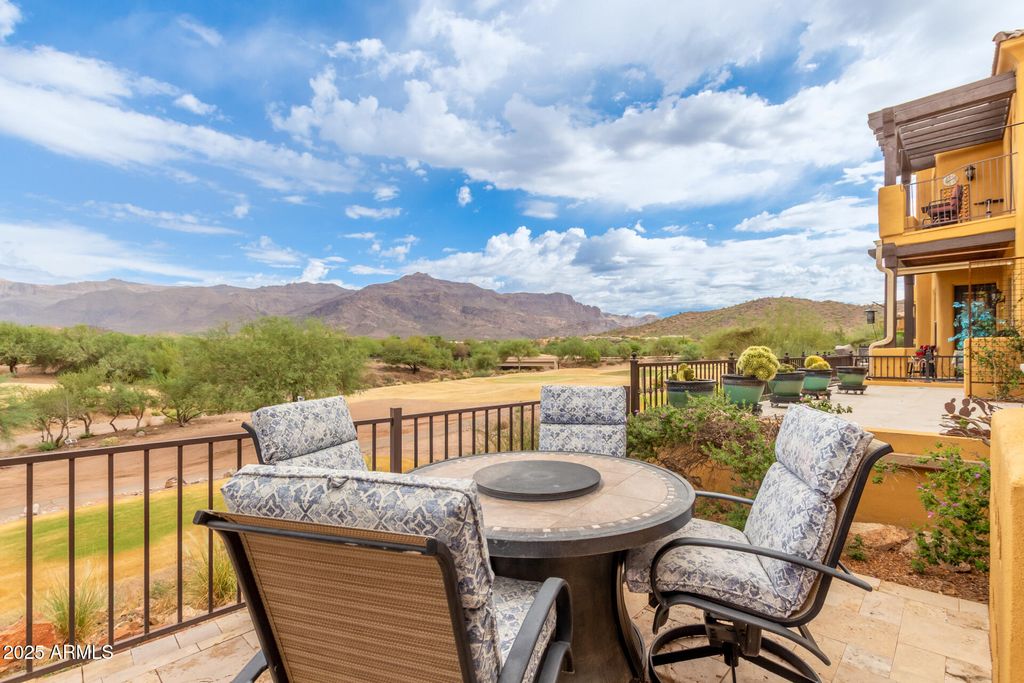Photo of 5370 S Desert Dawn Drive #16, Gold Canyon, AZ 85118 (MLS # 6922031)