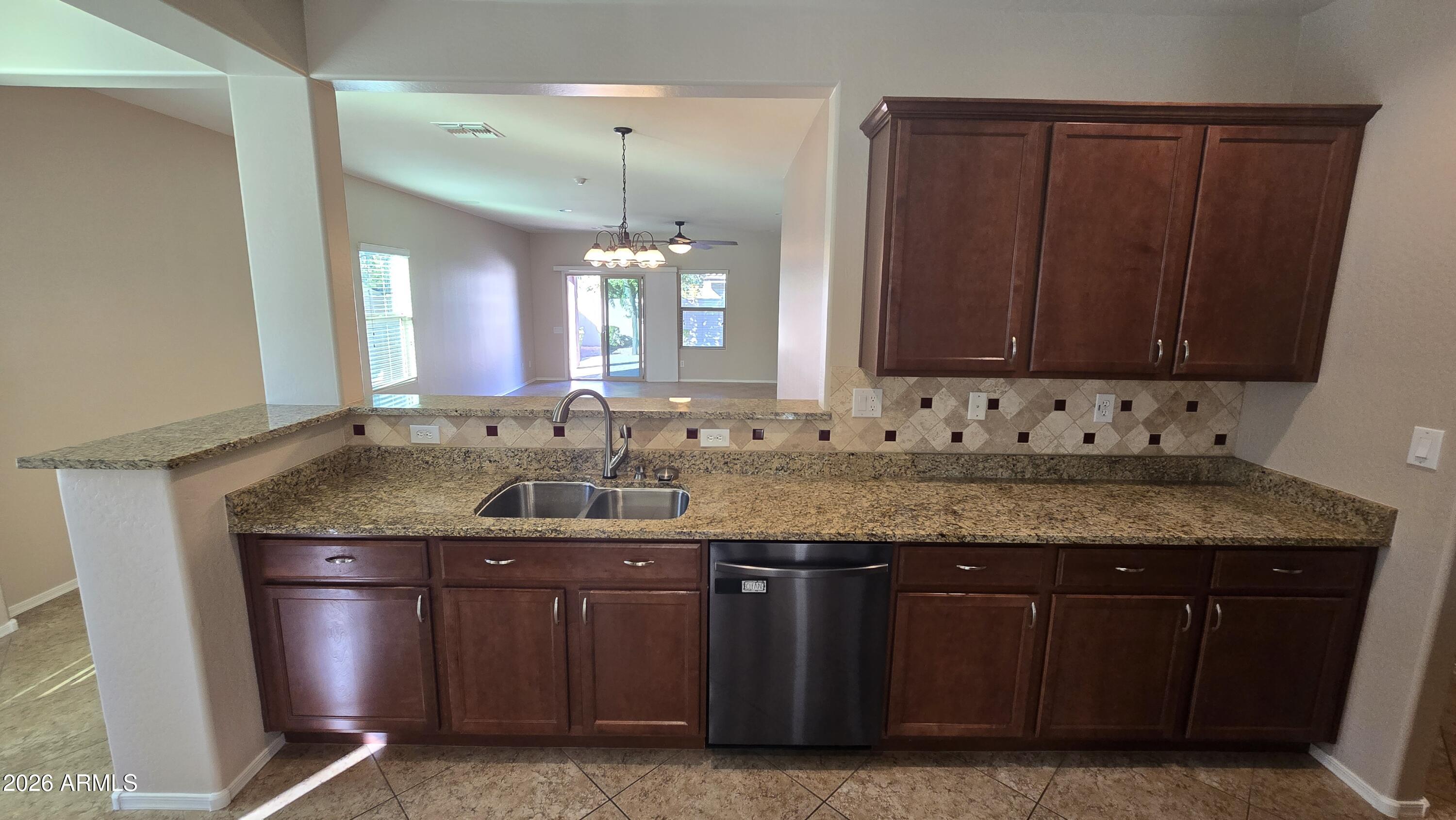 10826 W AVENIDA DEL REY --