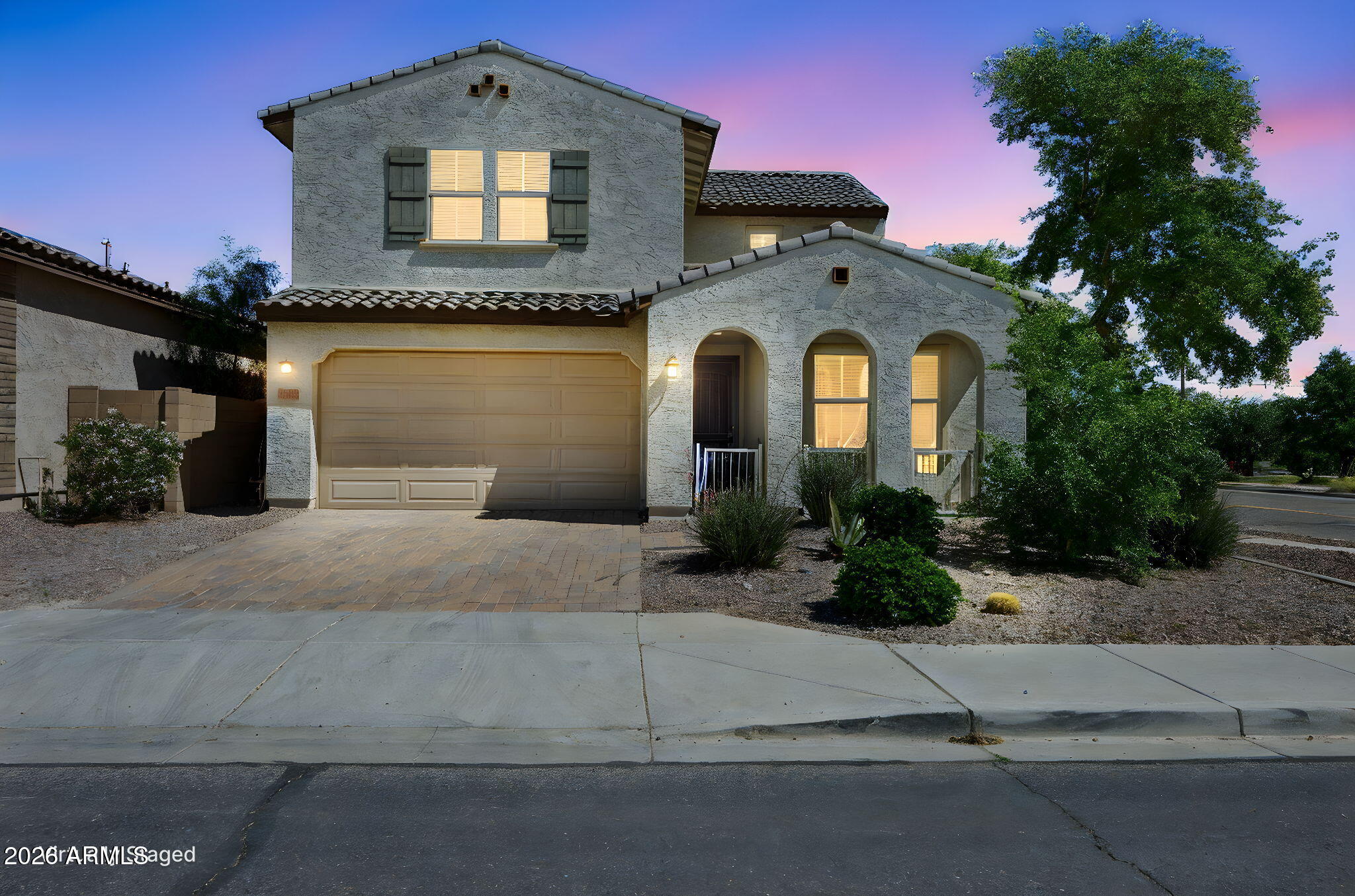 12106 W DESERT MOON Way