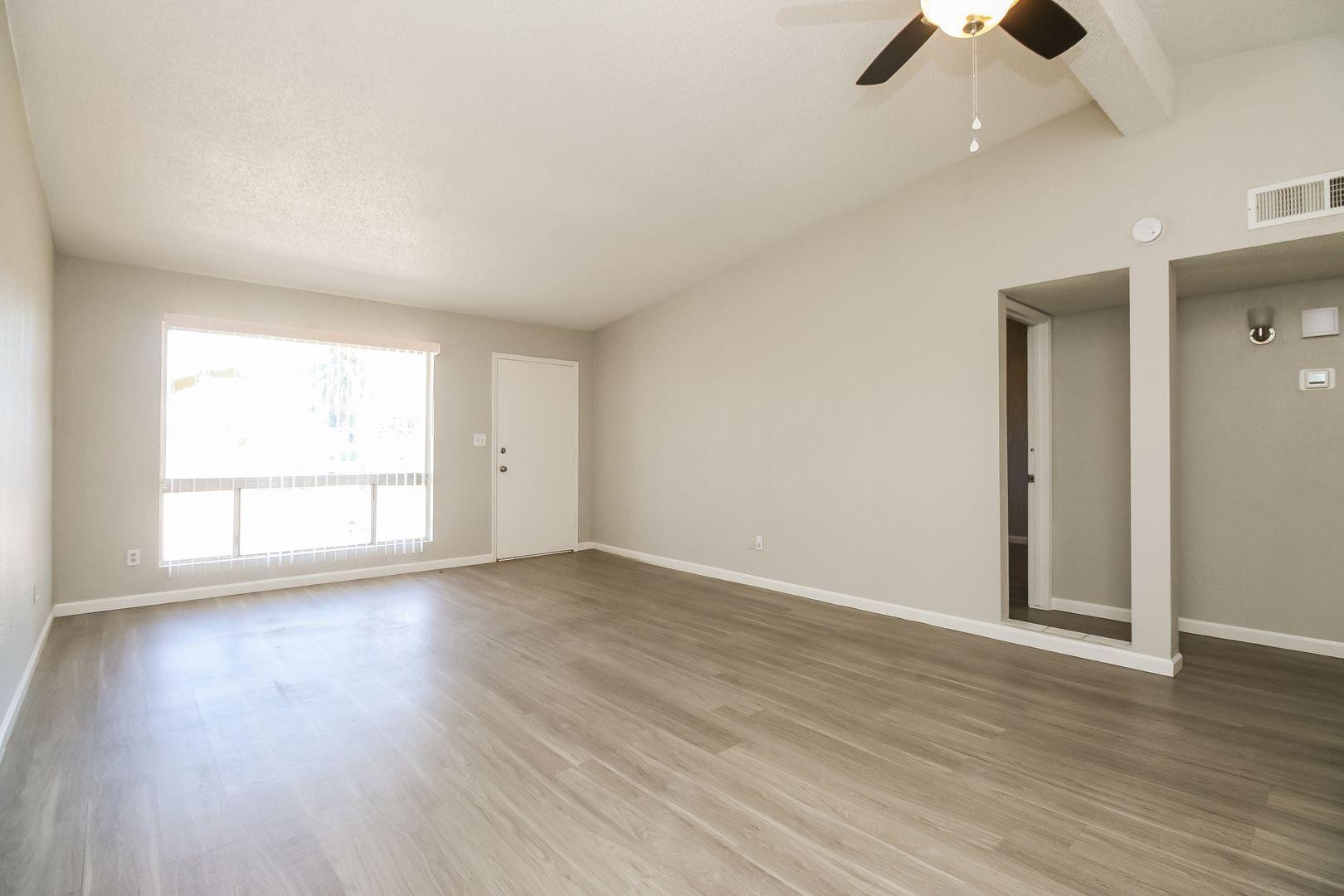 7015 E Wilshire Drive Apt 4