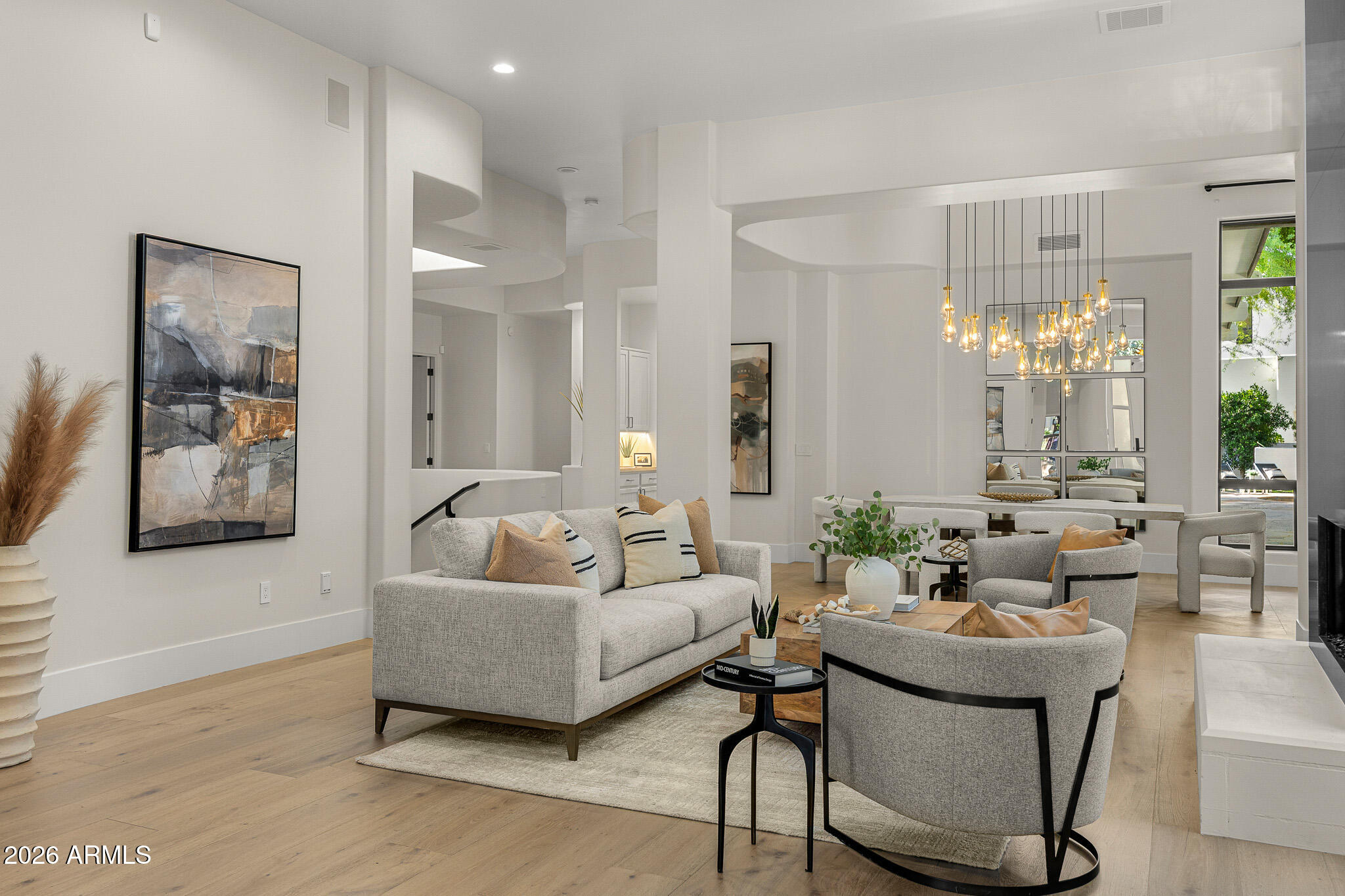 8487 N CANTA BELLO --