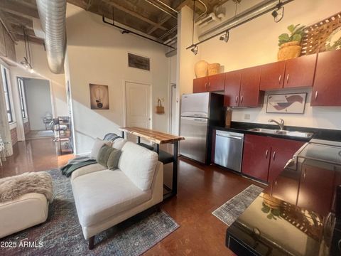 Photo of 114 W Adams Street #1007, Phoenix, AZ 85003 (MLS # 6932079)