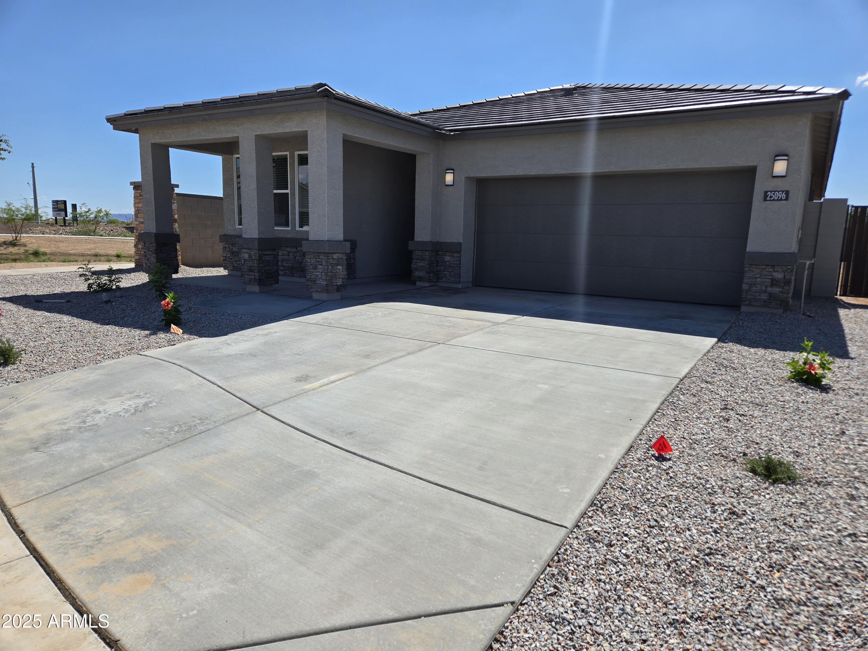 Homes 4 25096 N 154TH Lane
