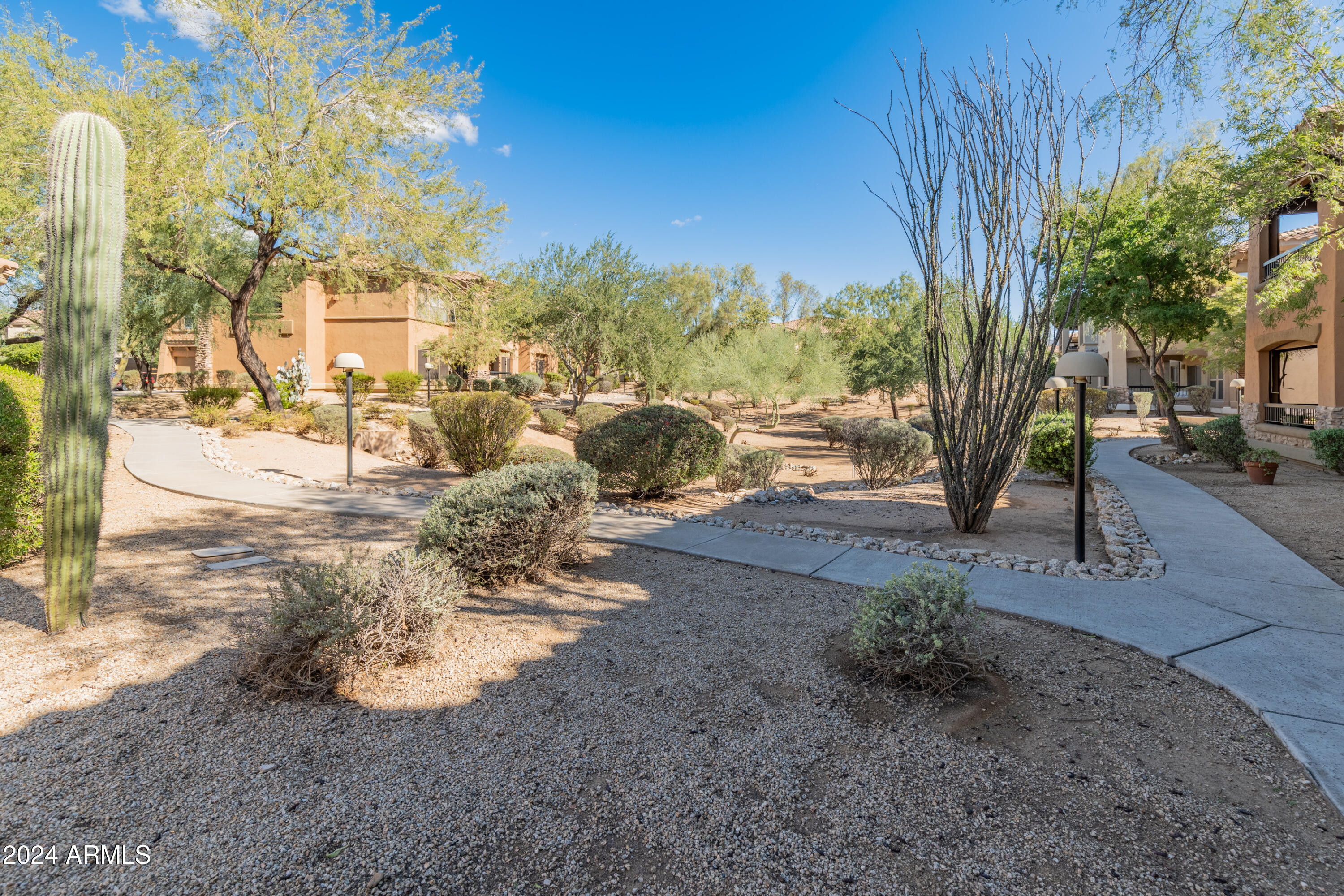 Scottsdale, Arizona 85255, United States, 3 Bedrooms Bedrooms, ,2 BathroomsBathrooms,Residential,Pending,35654