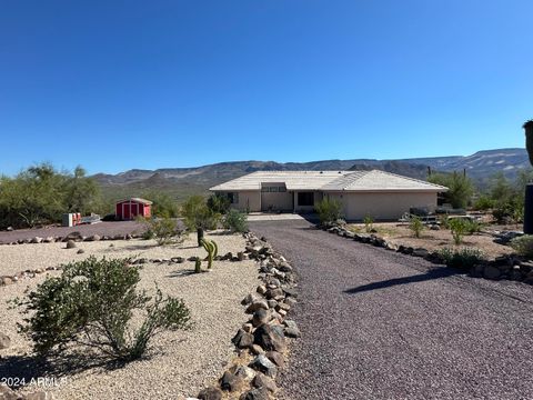 A home in New River