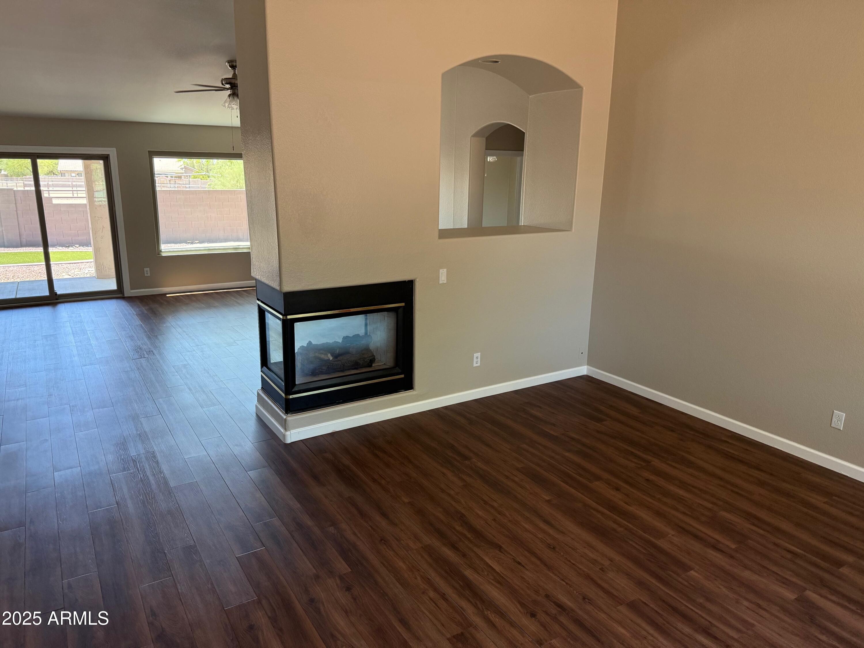 205 E TANYA Road