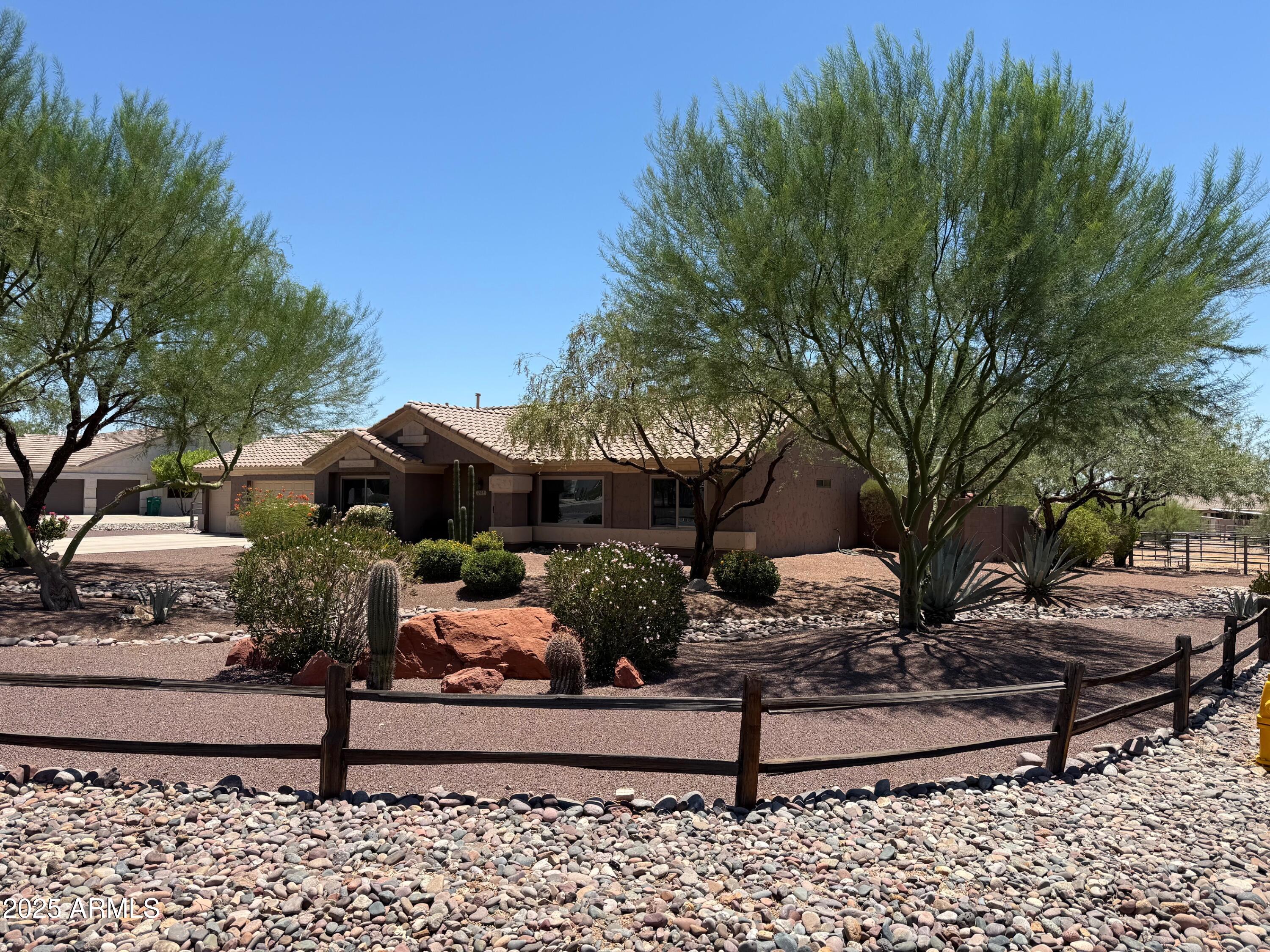 205 E TANYA Road