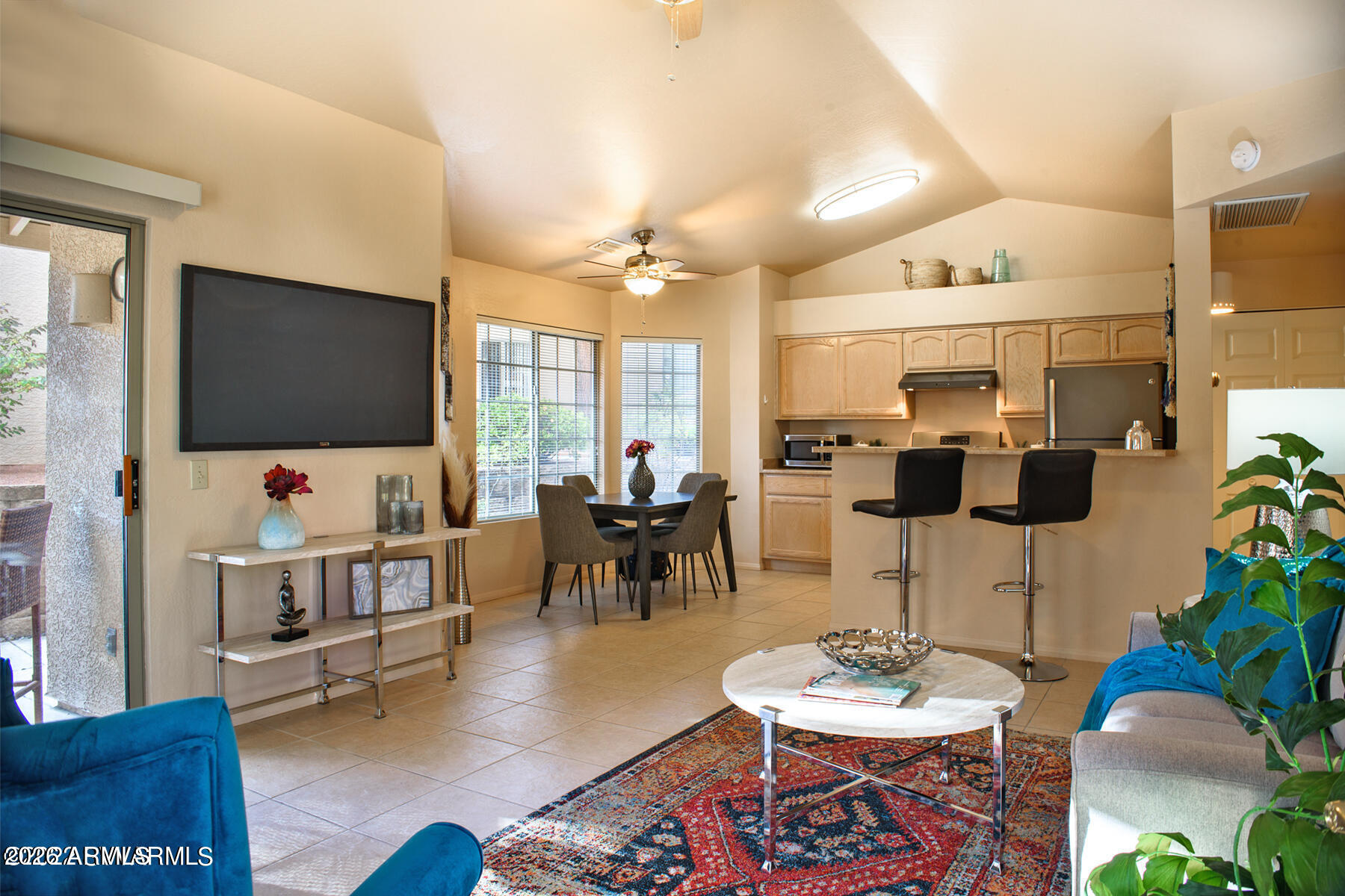 562 S SAWMILL Cove C