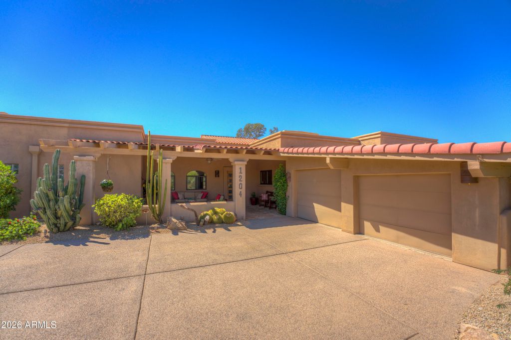 Photo of 1204 E Mesquite Drive, Carefree, AZ 85377 (MLS # 7003293)