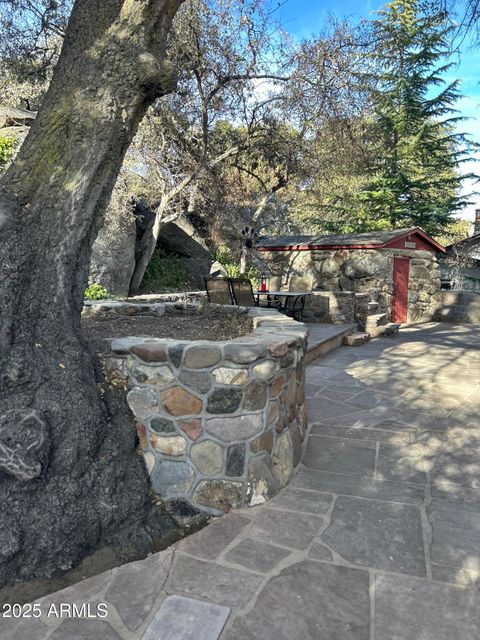 A home in Yarnell