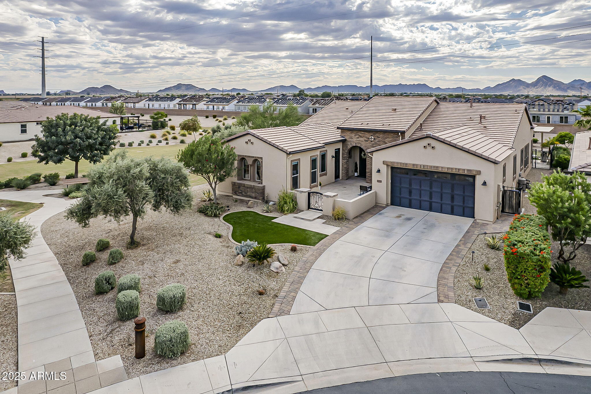 35462 N SUNSET Trail
