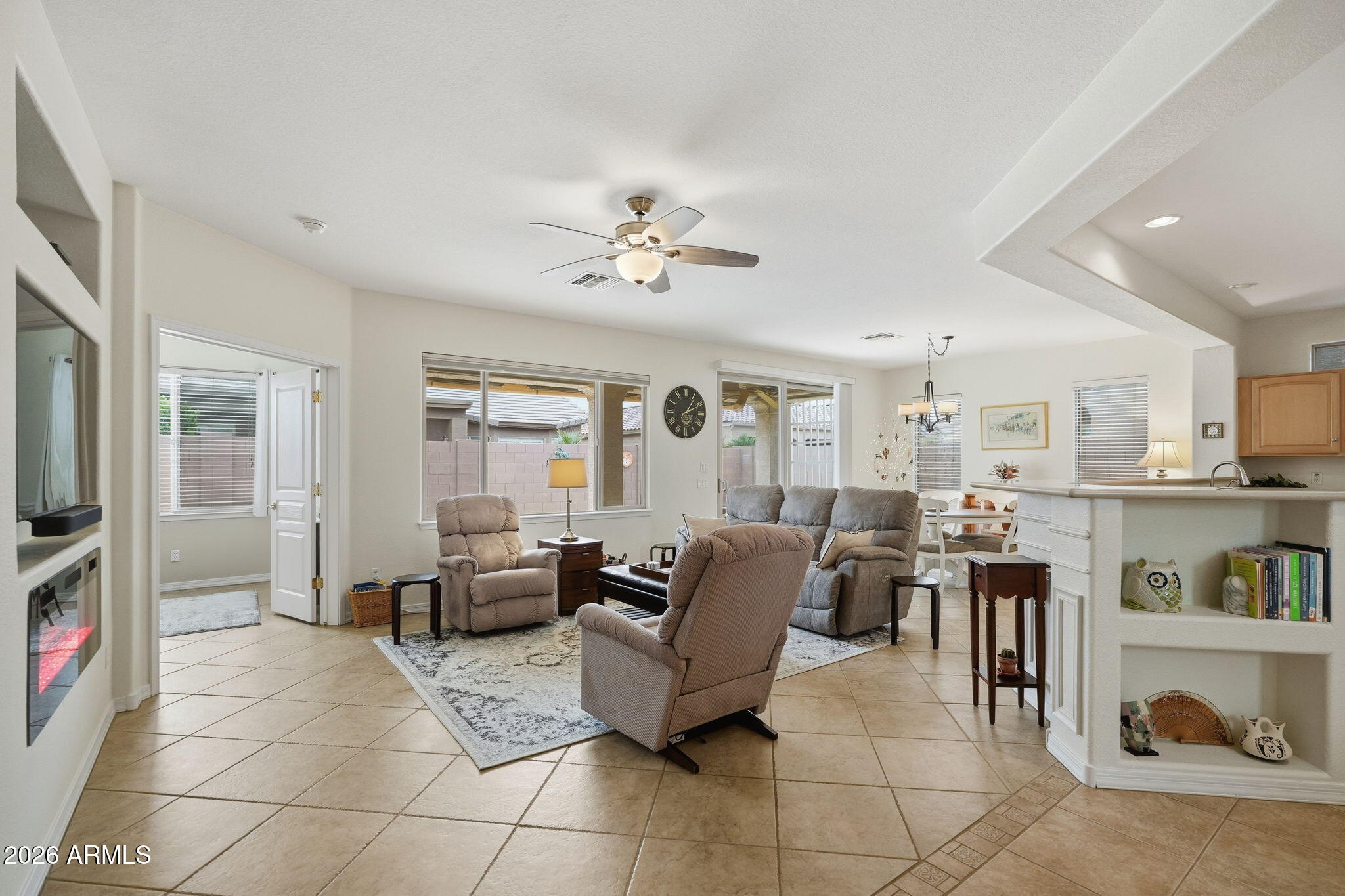 3063 E PEACH TREE Drive