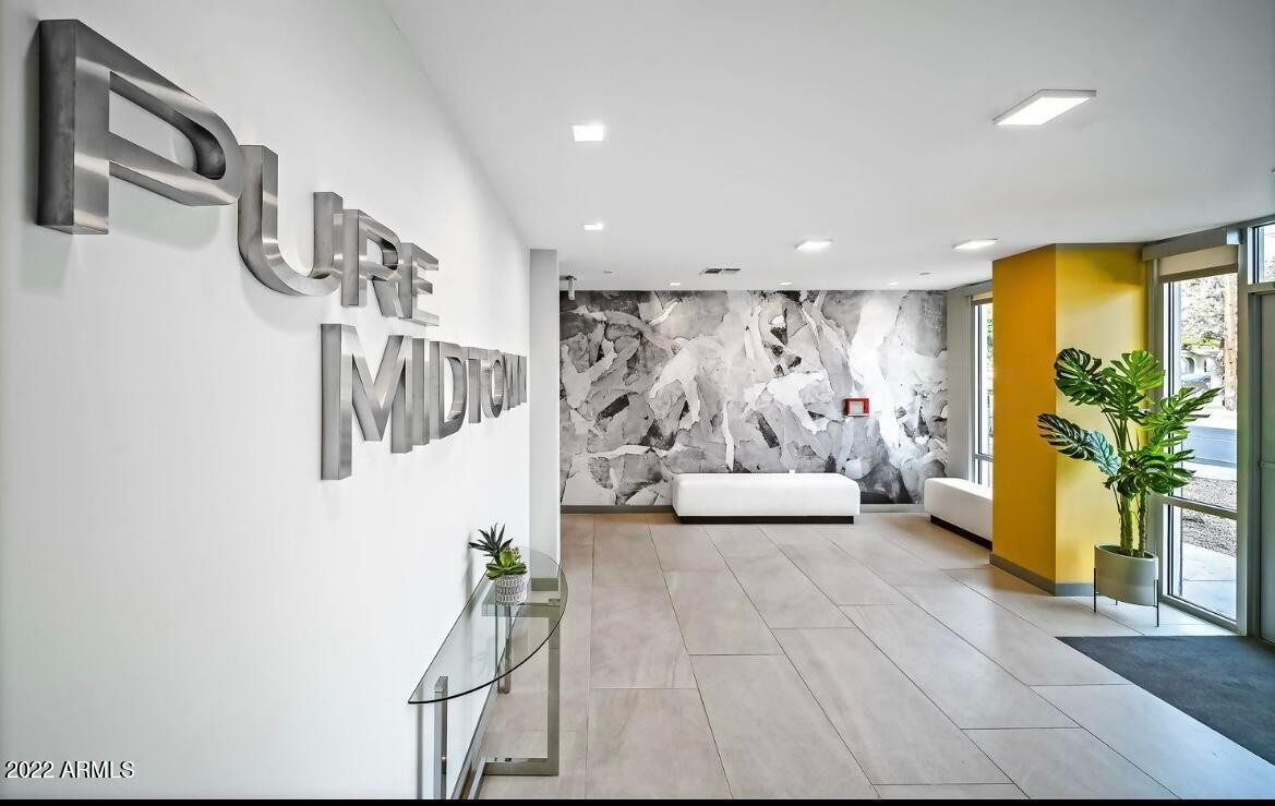 425 W Osborn Road Unit 419