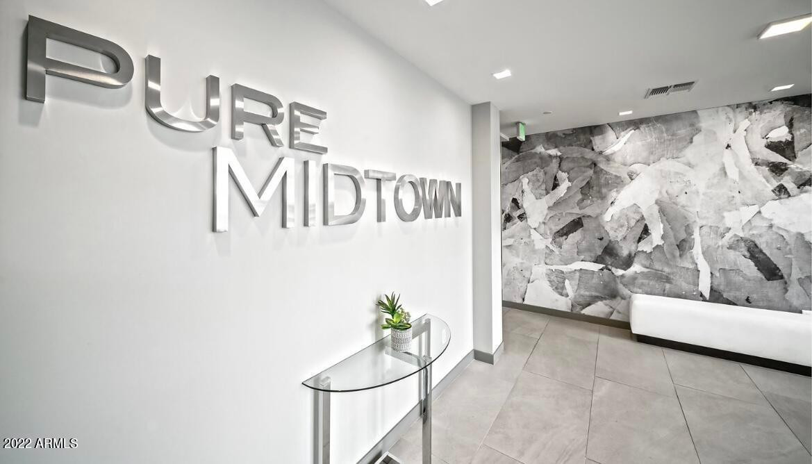 425 W Osborn Road Unit 419