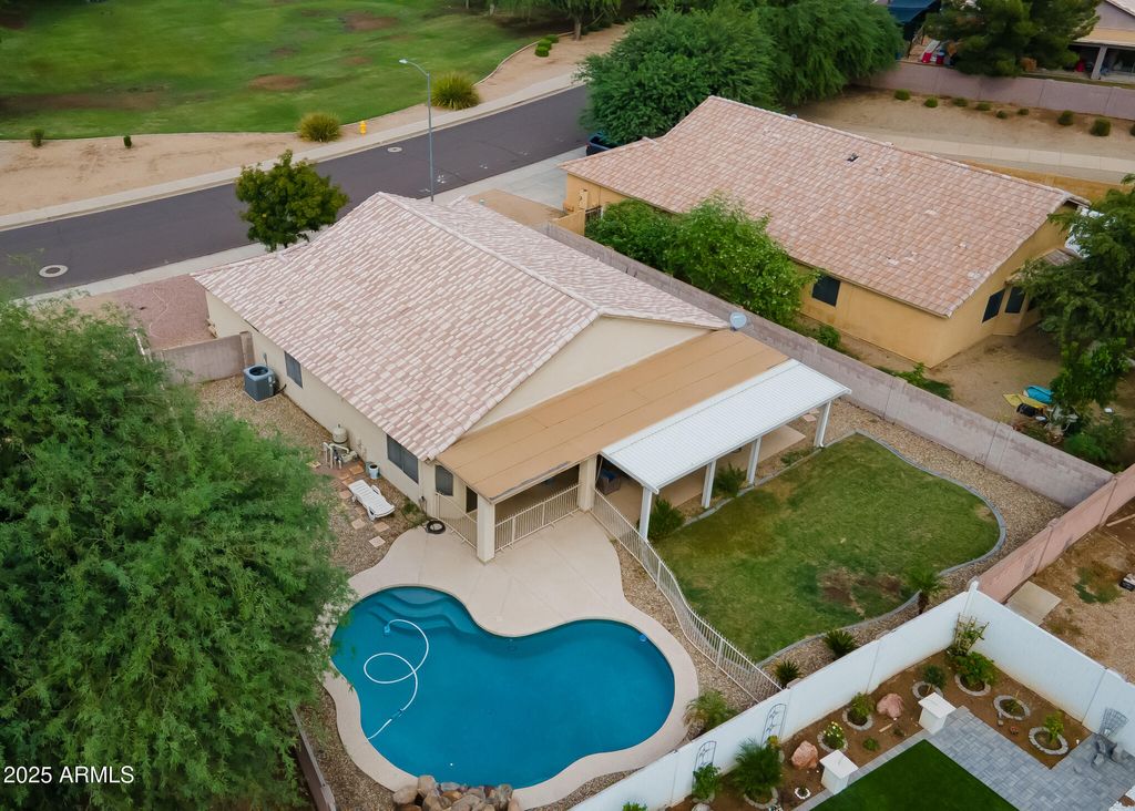 Photo of 5277 W Bryce Lane, Glendale, AZ 85301 (MLS # 6932316)