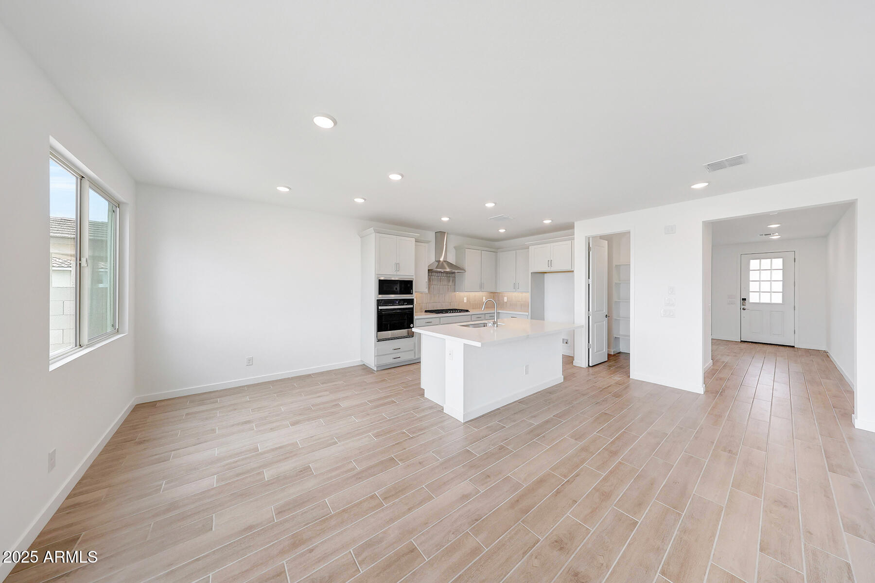 17264 W VIA DONA Road