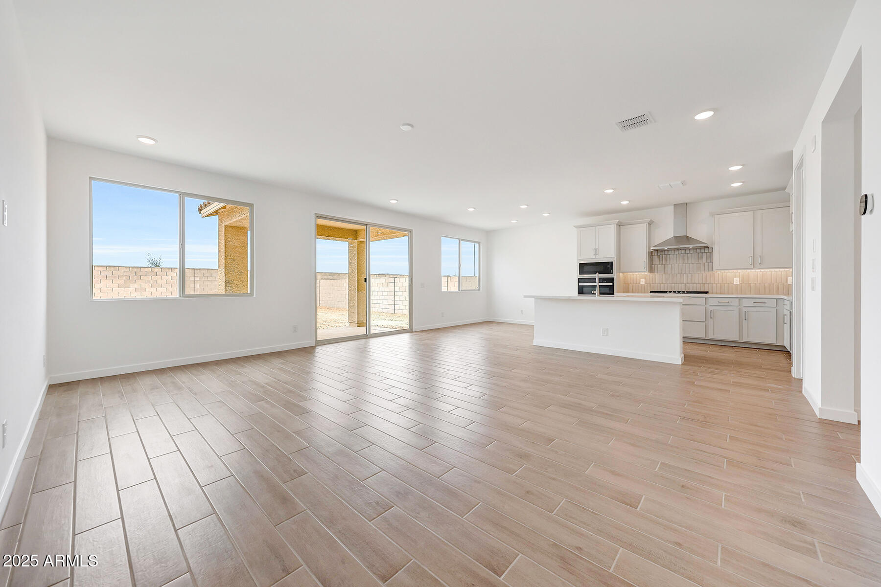 17264 W VIA DONA Road