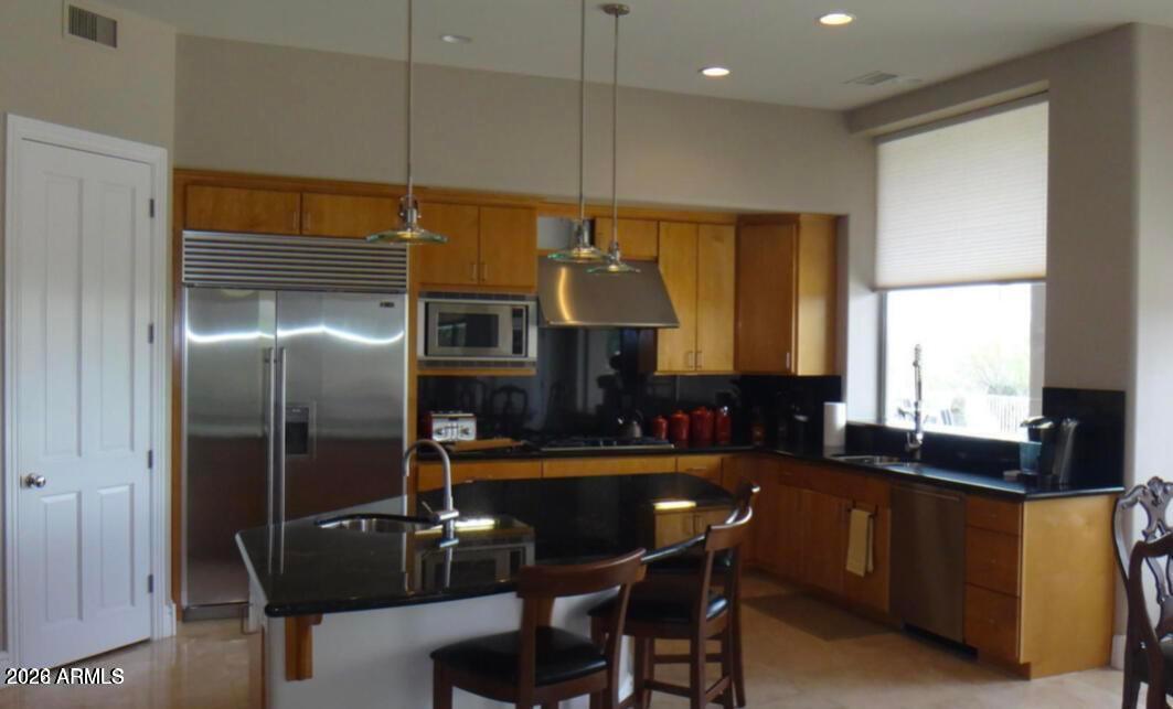 6002 E Saguaro Vista Court