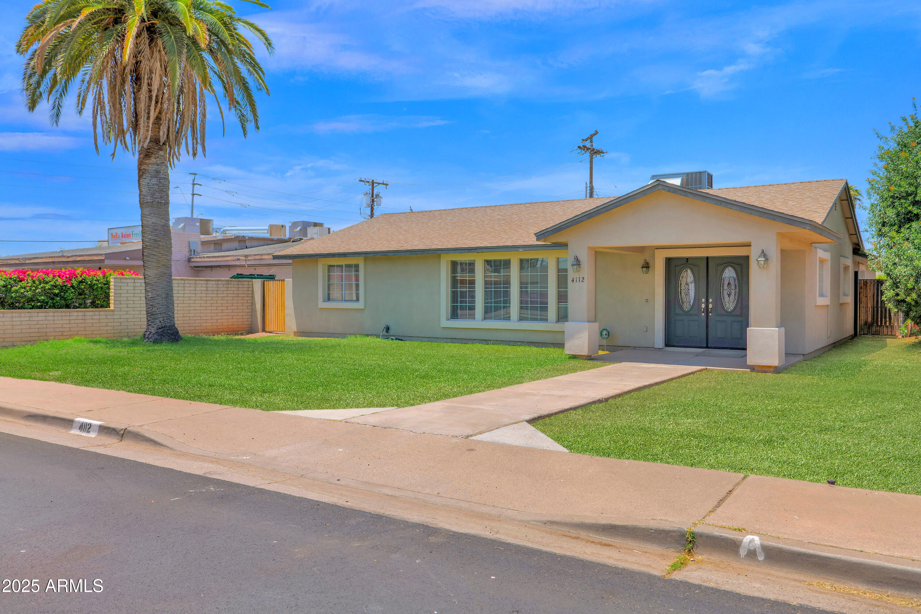 Homes 1 4112 N 4TH Avenue