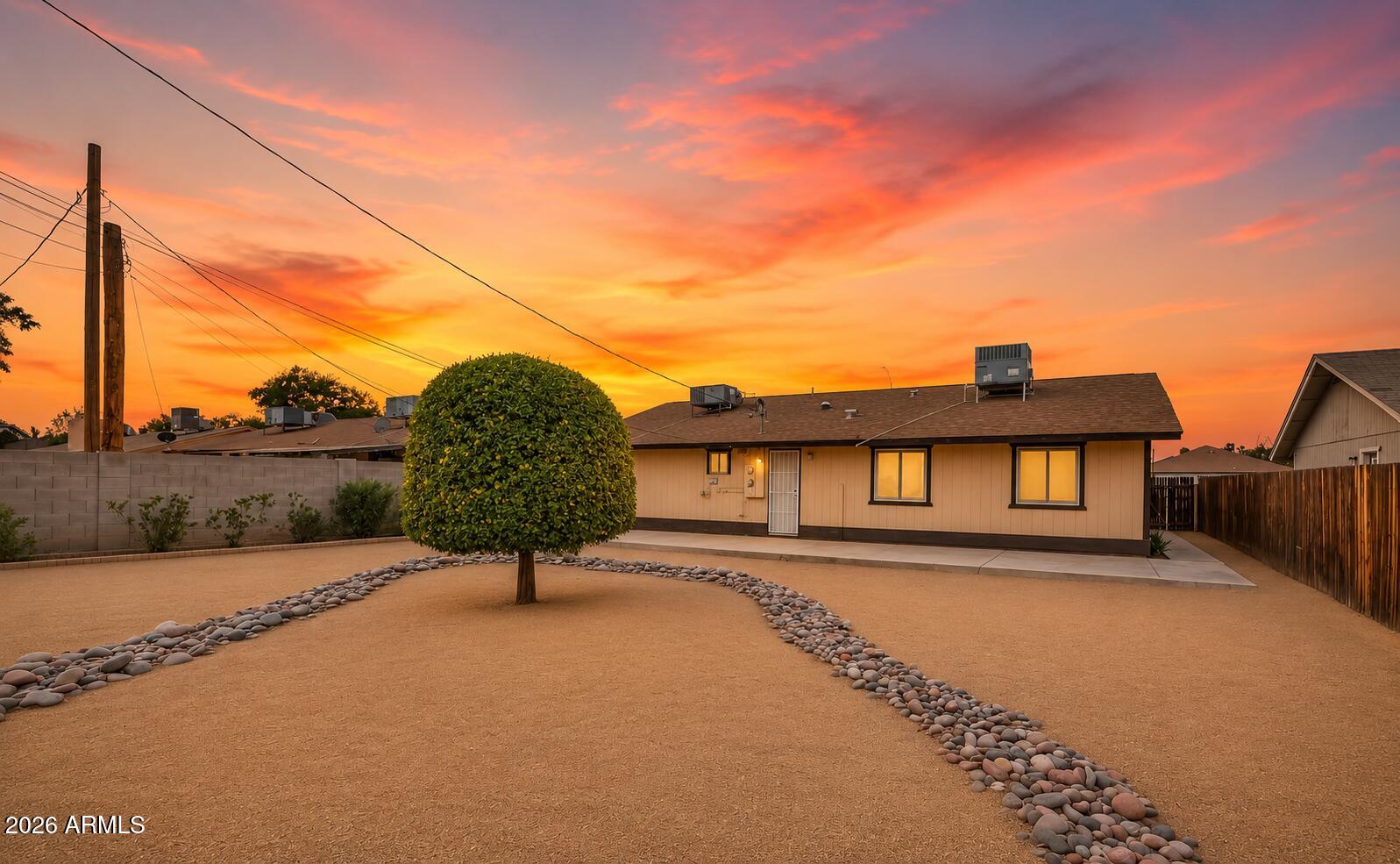 LYNWOOD TRACT LOTS 1-24 - Residential Income