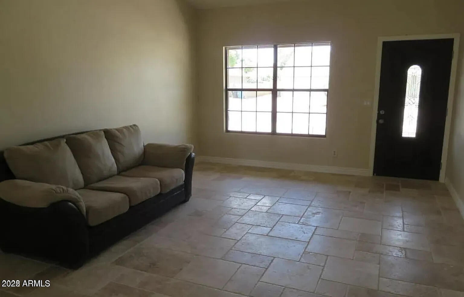 6513 E GRANDVIEW Drive