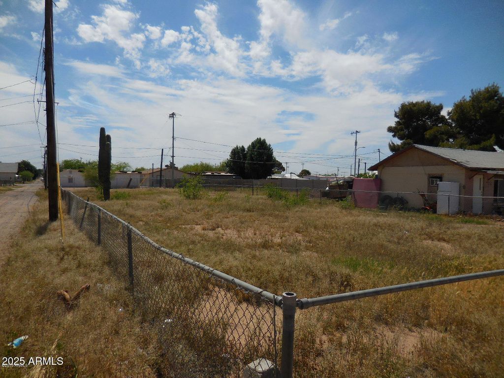 Photo of 227 W Vah Ki Inn Road #7, Coolidge, AZ 85128 (MLS # 6922866)