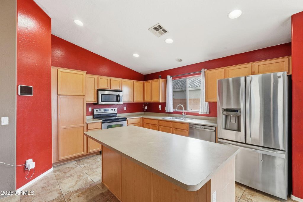 Photo of 2041 N Thunderbird Avenue, Casa Grande, AZ 85122 (MLS # 6965424)