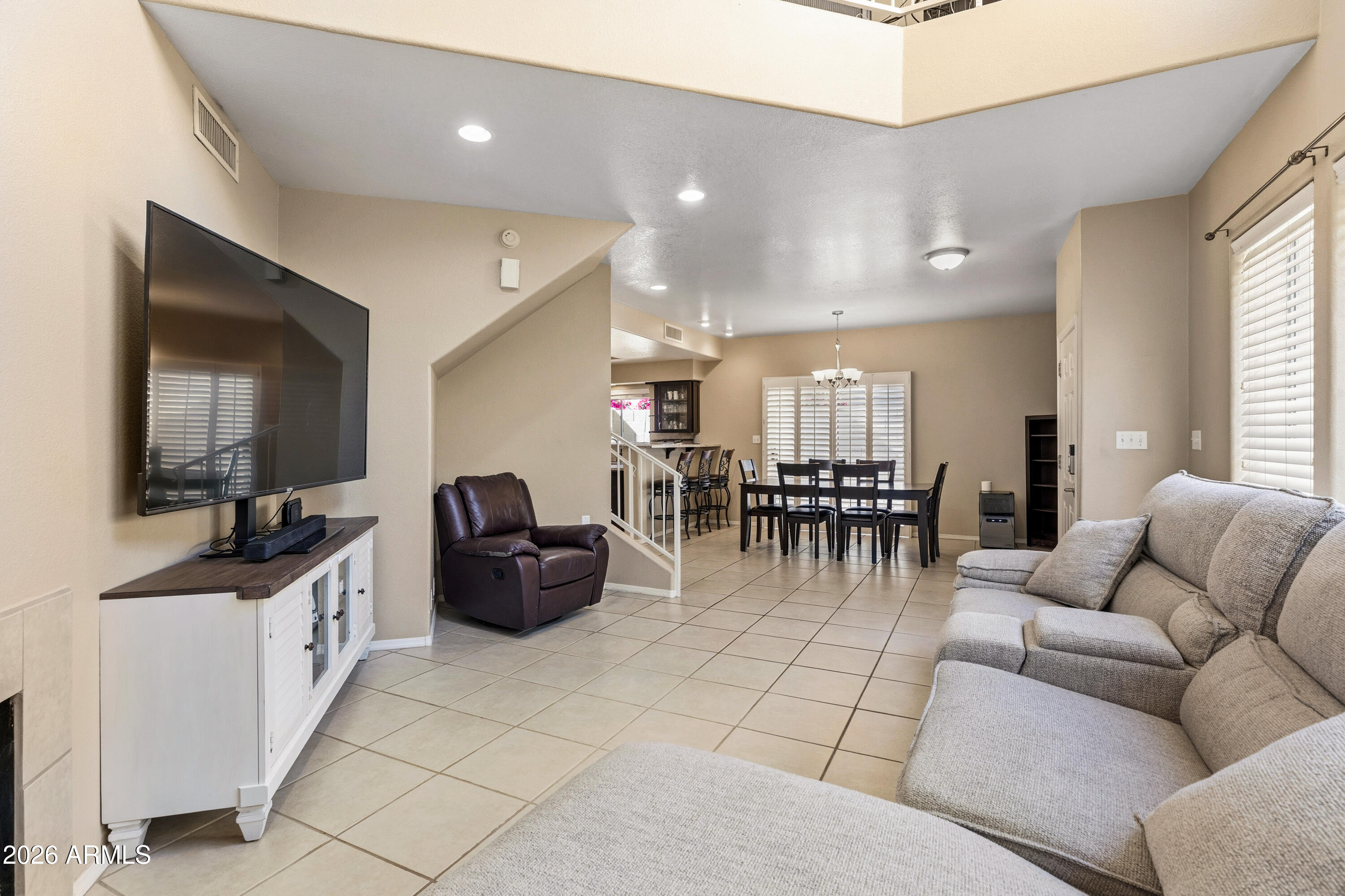 5044 E SIESTA Drive 3