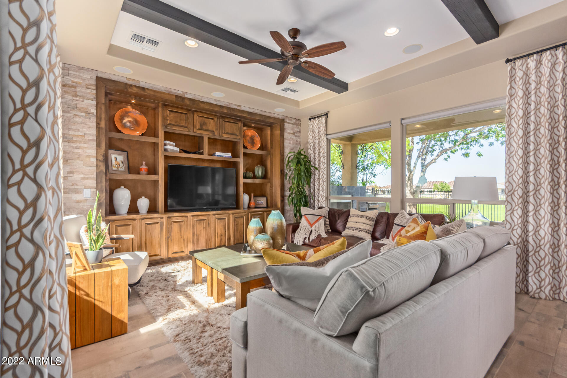 628 E PEACH TREE Street