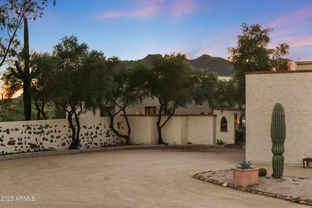 Photo of 7823 E Celestial Street, Carefree, AZ 85377 (MLS # 6940280)