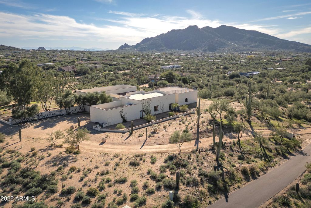 Photo of 7823 E Celestial Street, Carefree, AZ 85377 (MLS # 6940280)