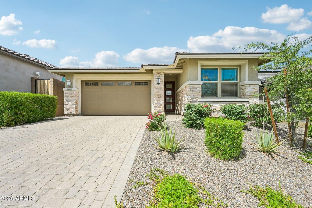 Photo of 13266 W Crimson Terrace, Peoria, AZ 85383 (MLS # 7025251)