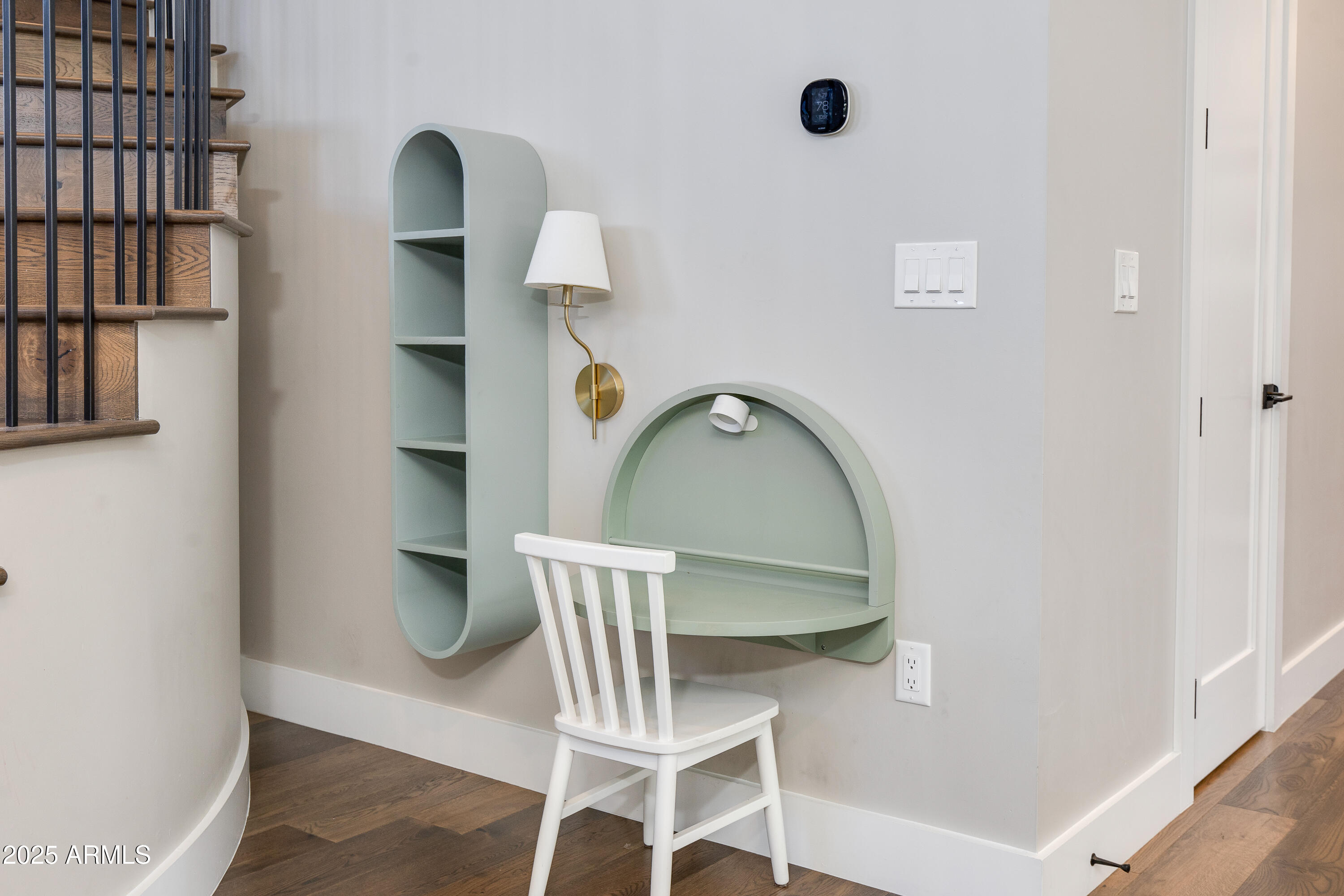 3821 E DEVONSHIRE Avenue