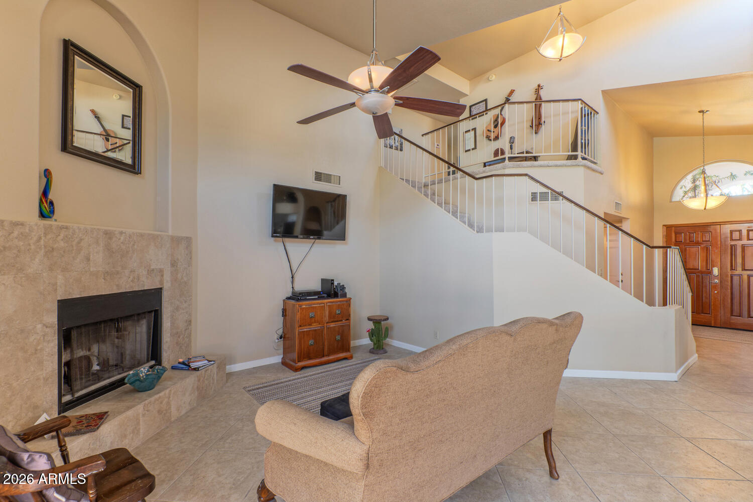 5102 E FELLARS Drive