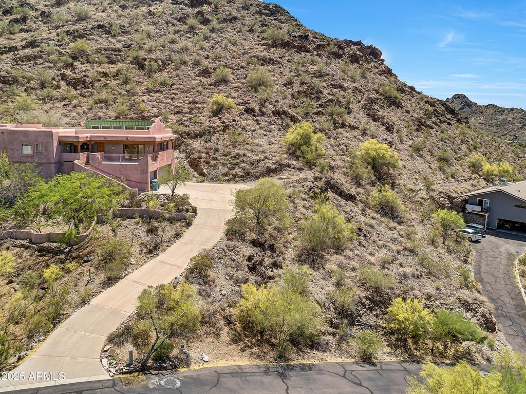 Photo of 1910 E Mountain View Road #7, Phoenix, AZ 85020 (MLS # 6912838)