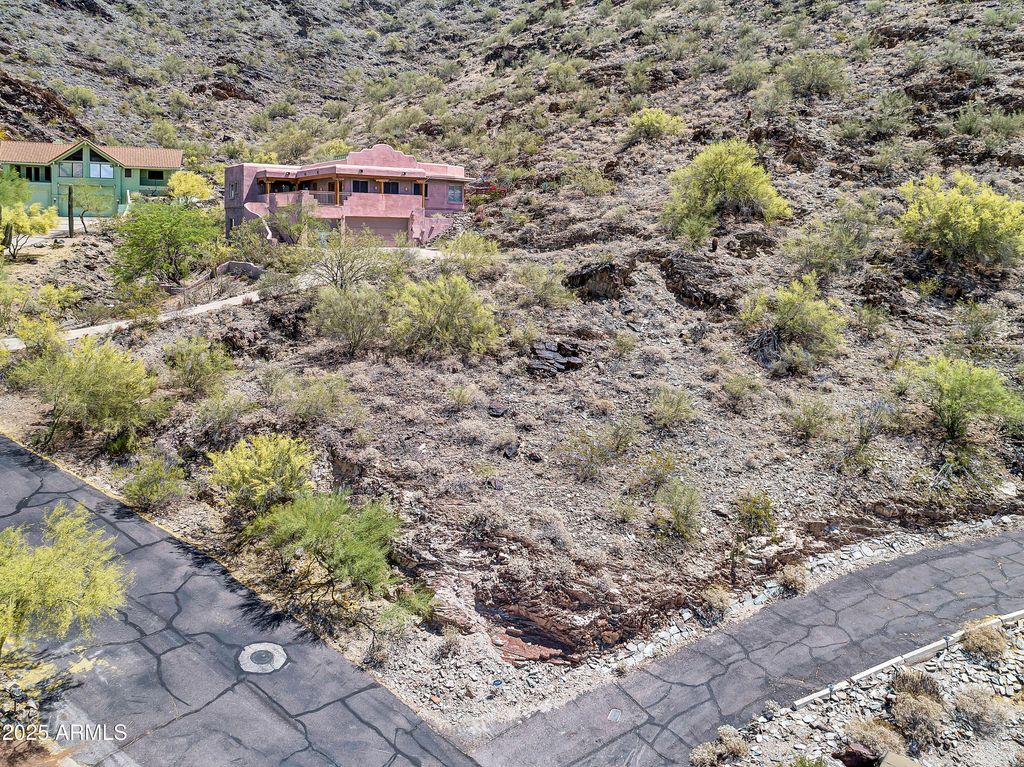 Photo of 1910 E Mountain View Road #7, Phoenix, AZ 85020 (MLS # 6912838)