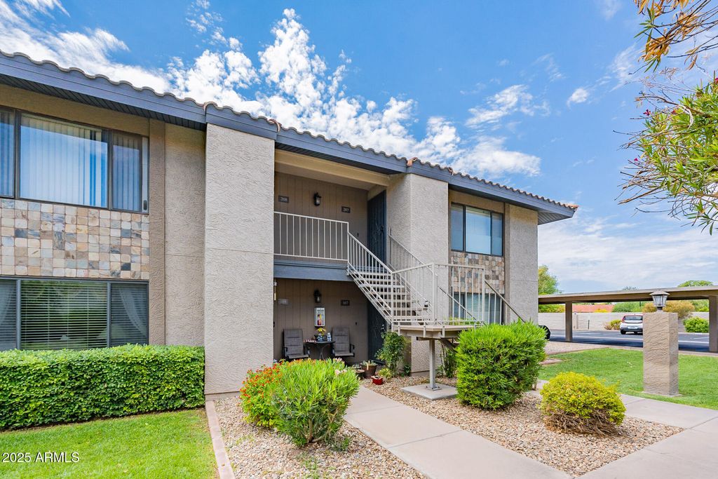 Photo of 1402 E Guadalupe Road #207, Tempe, AZ 85283 (MLS # 6969605)