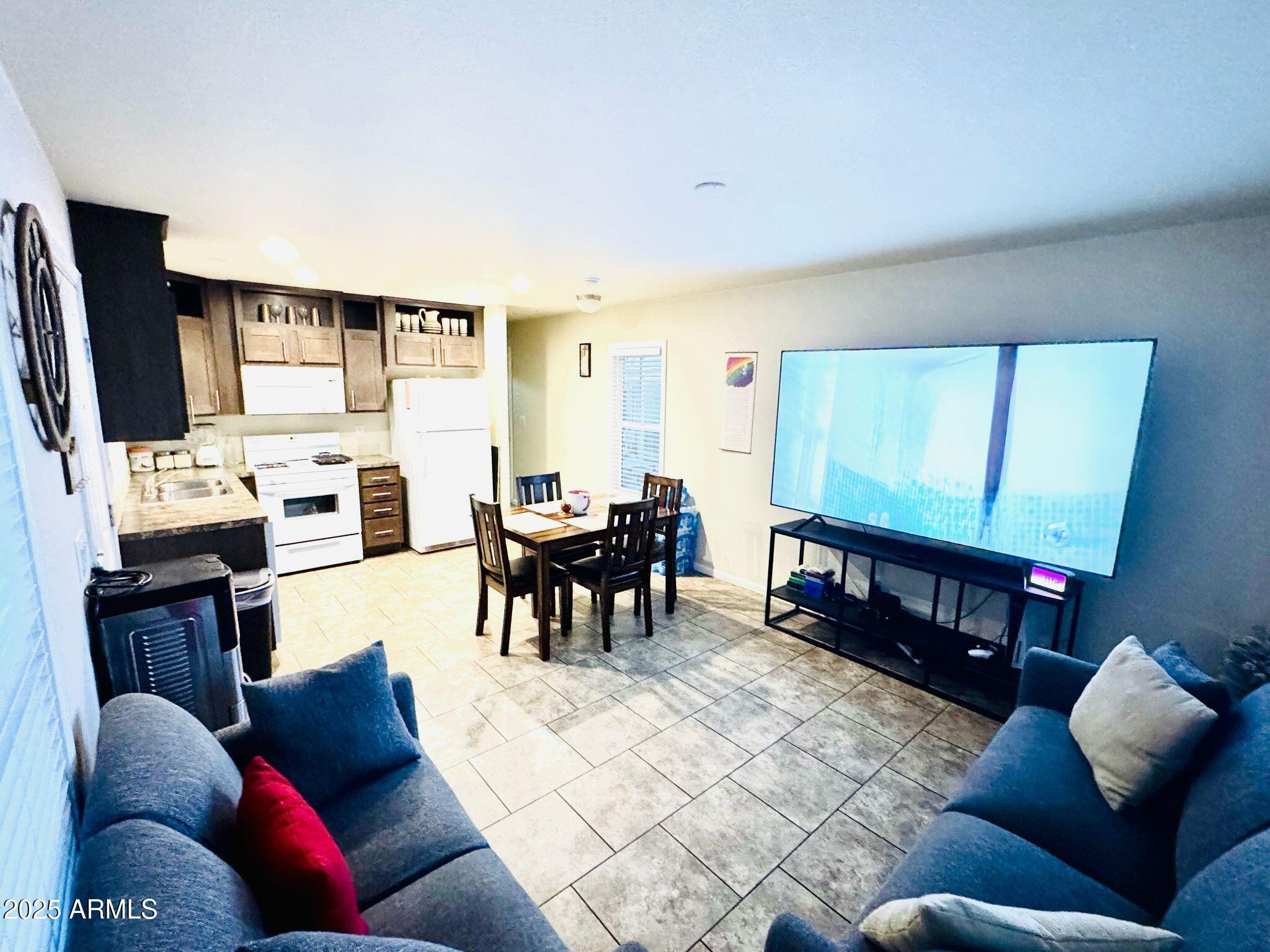 4400 W MISSOURI Avenue 249