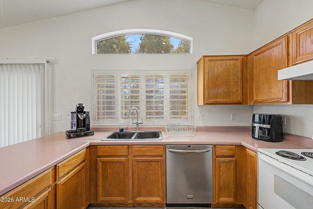 Photo of 5017 W Wikieup Lane, Glendale, AZ 85308 (MLS # 7071544)