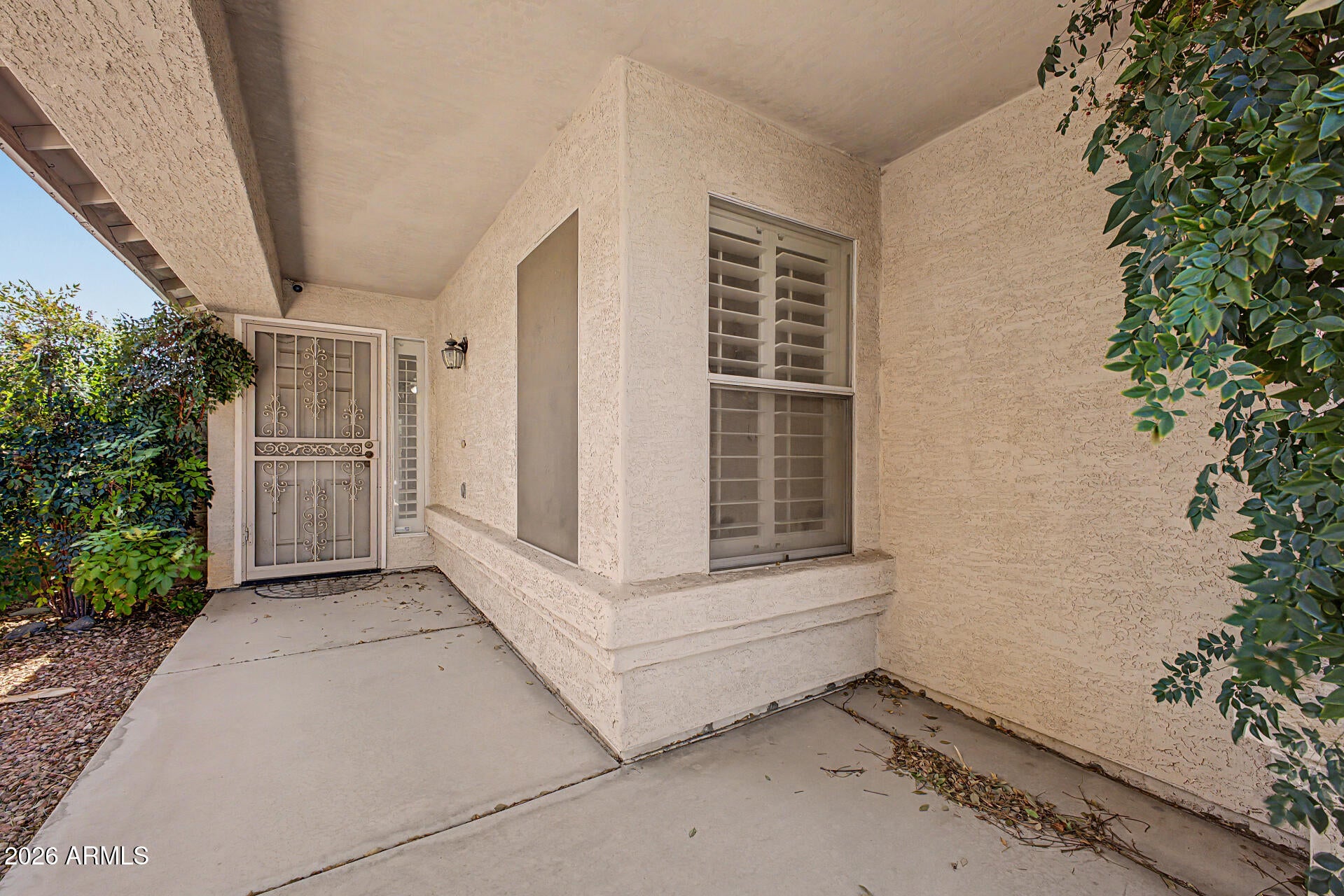 5017 W WIKIEUP Lane